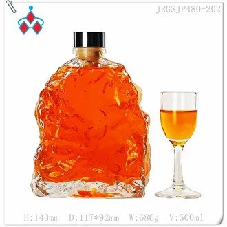 Стаклена боца јединственог облика 500мл